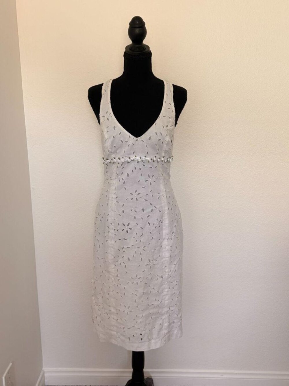 Isabel Ardee white eyelet midi dress 🤍 (Size 8 / Medium)